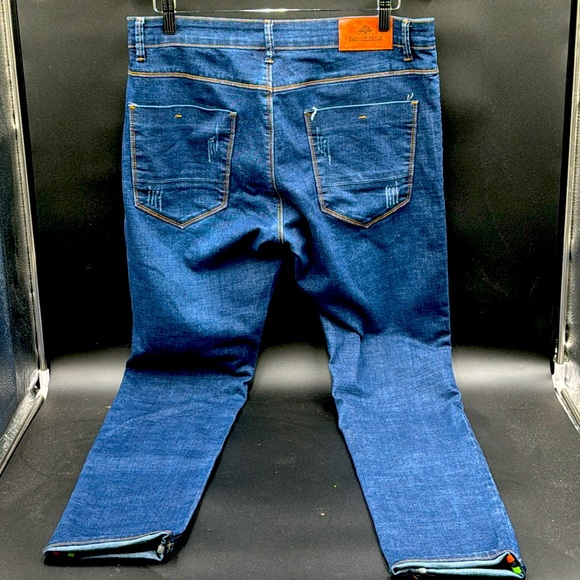 Fashion Denim slim fit distressed denim. Size 34 stretch. BNWT! - Picture 2 of 6